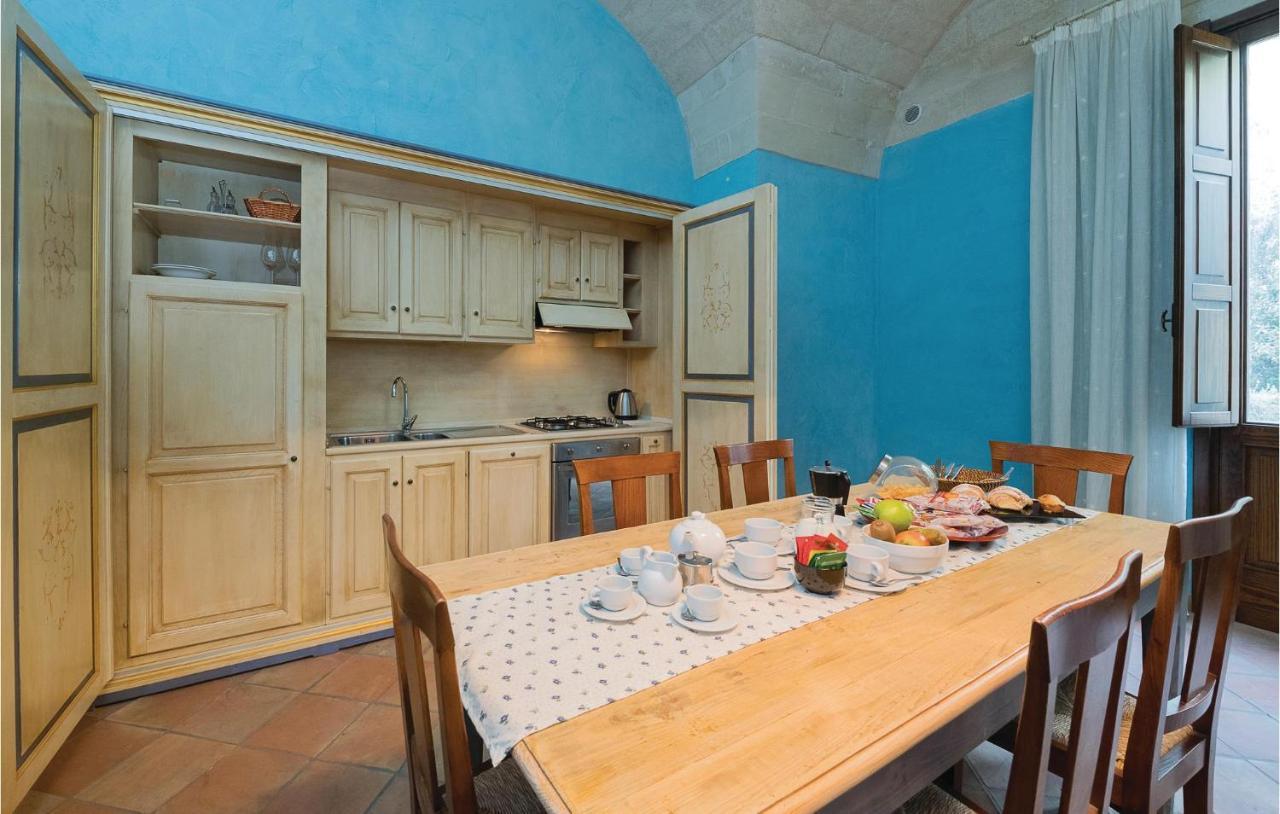 1 Bedroom Awesome Apartment In Lecce Le ภายนอก รูปภาพ